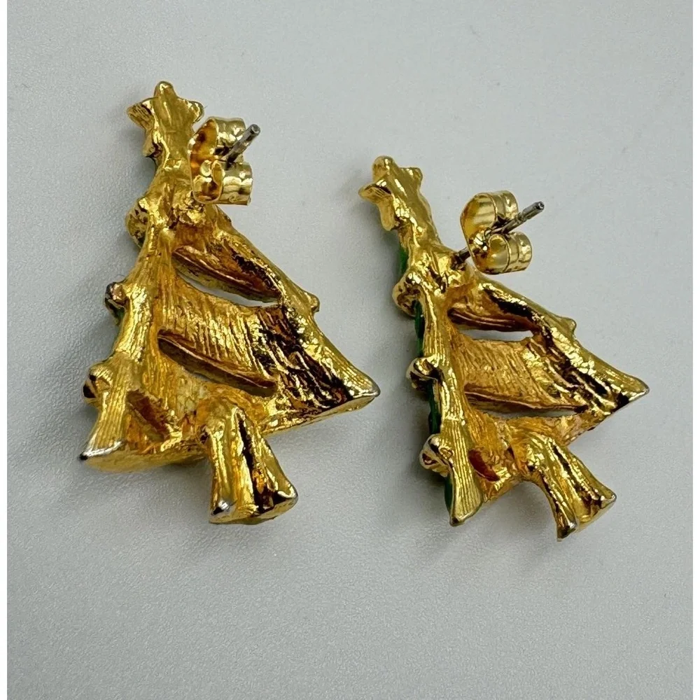 Vintage Gold Tone Green Christmas Tree Post Earrings Red Clear Rhinestones - Picture 4 of 7